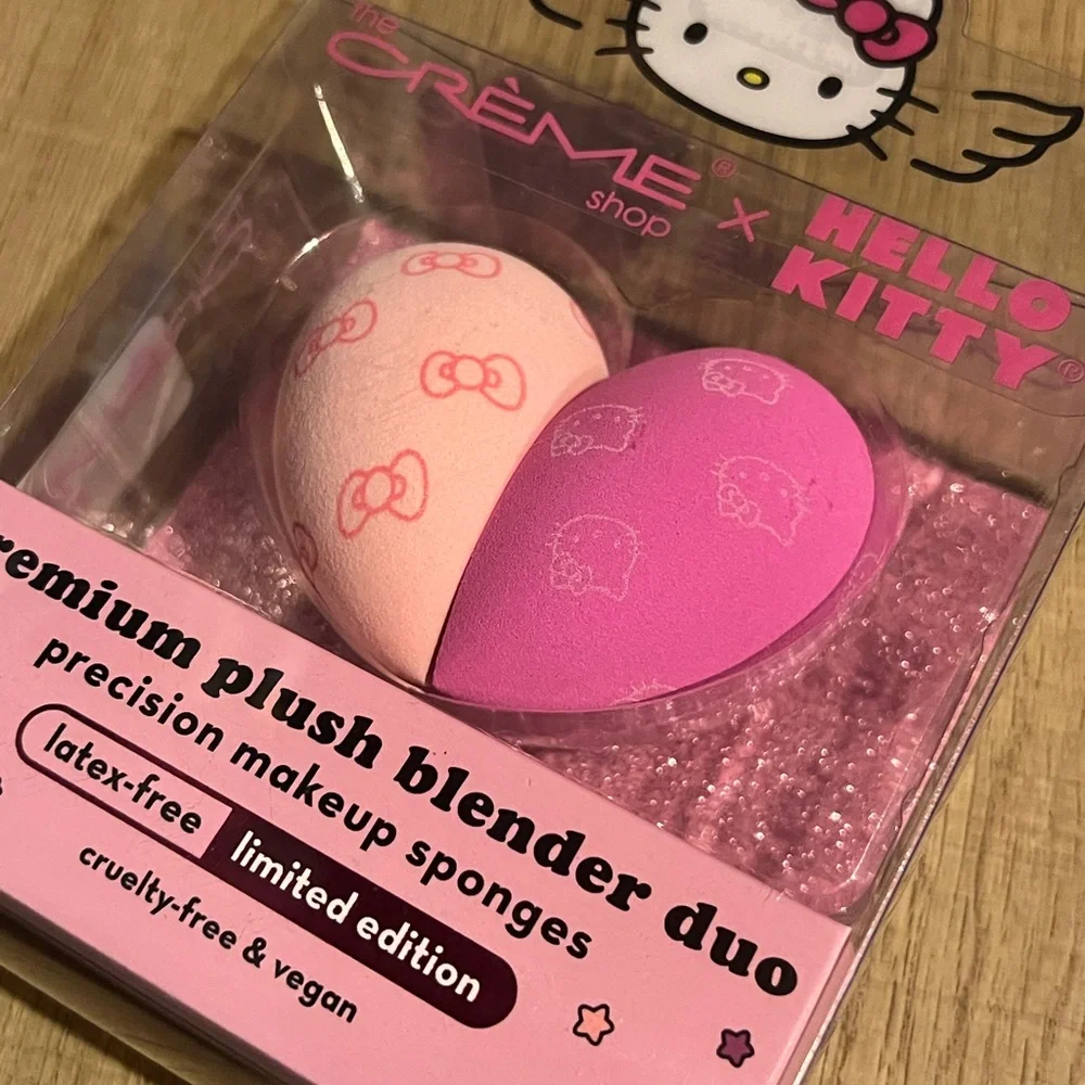 Hello Kitty x Creme Shop Beauty Blenders